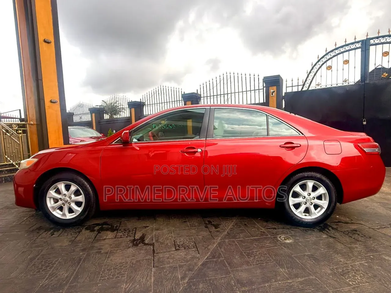 Toyota Camry 2011 Red