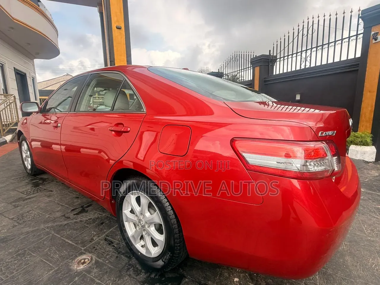 Toyota Camry 2011 Red