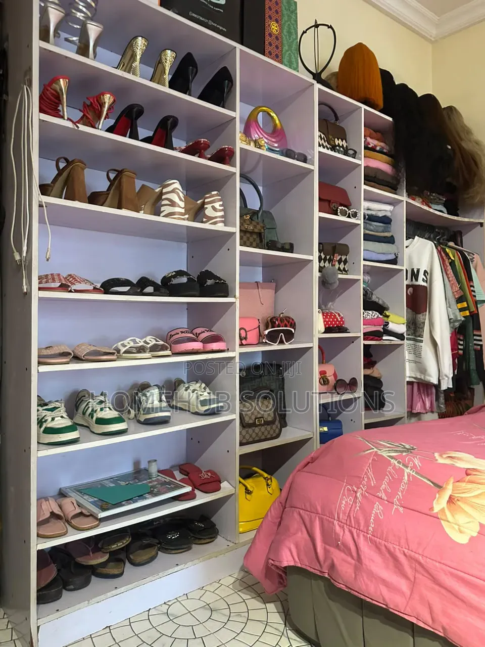 2 Units of Shoe and Bag Racks