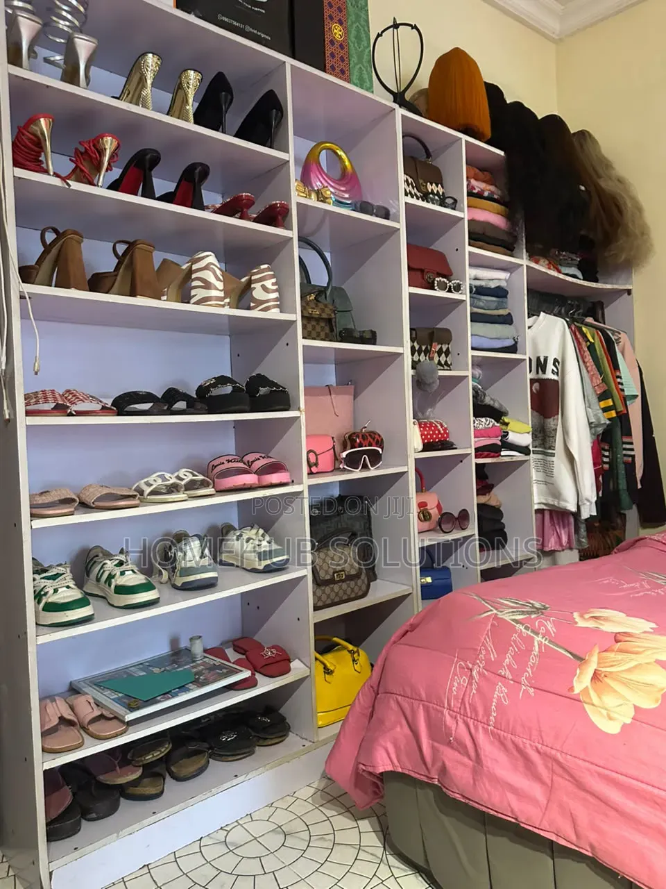 2 Units of Shoe and Bag Racks