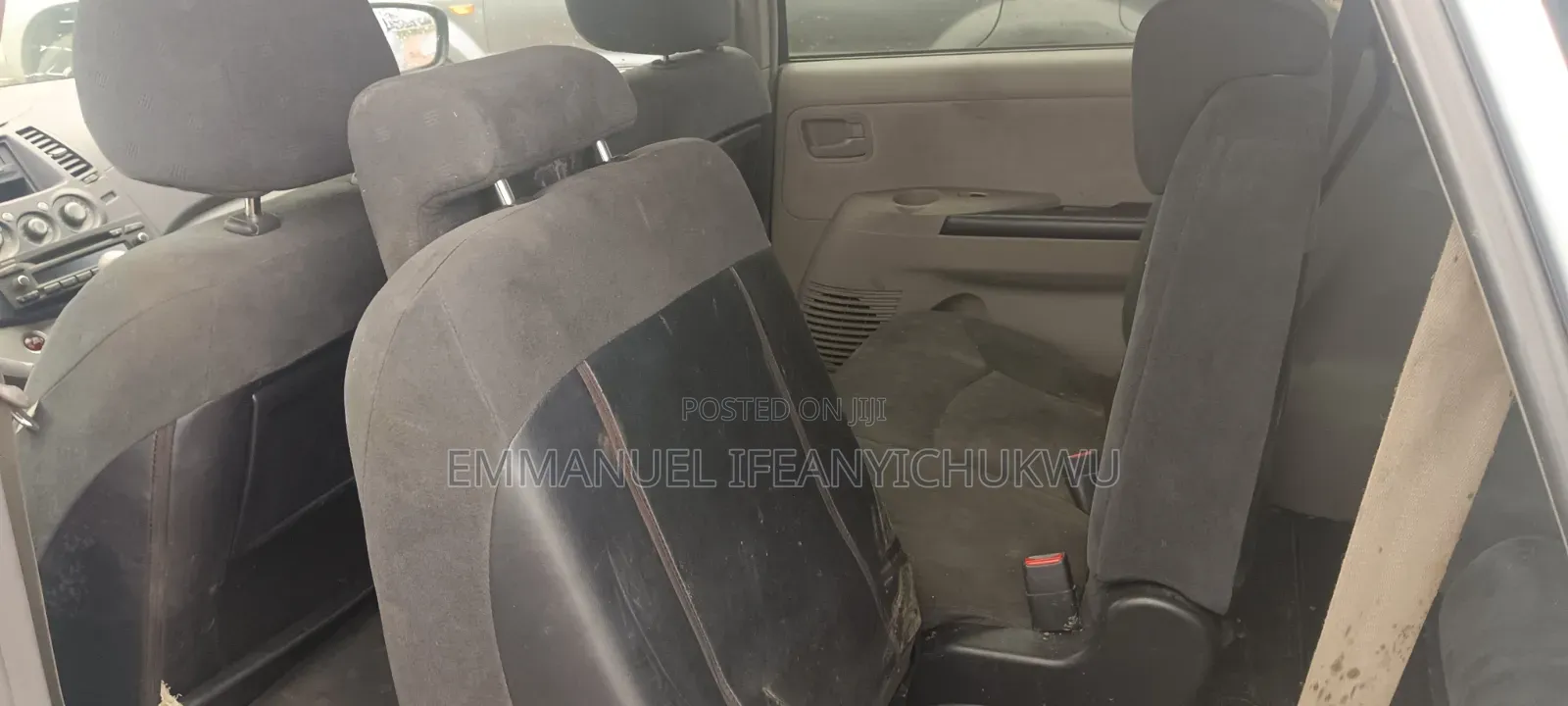 Mitsubishi Grandis 2008 Silver
