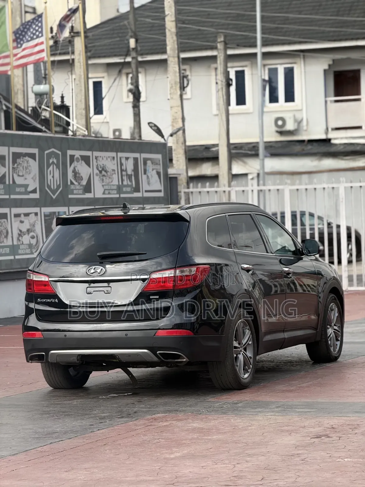 Hyundai Santa Fe GLS 4dr SUV AWD (3.3L 6cyl 6A) 2015 Black