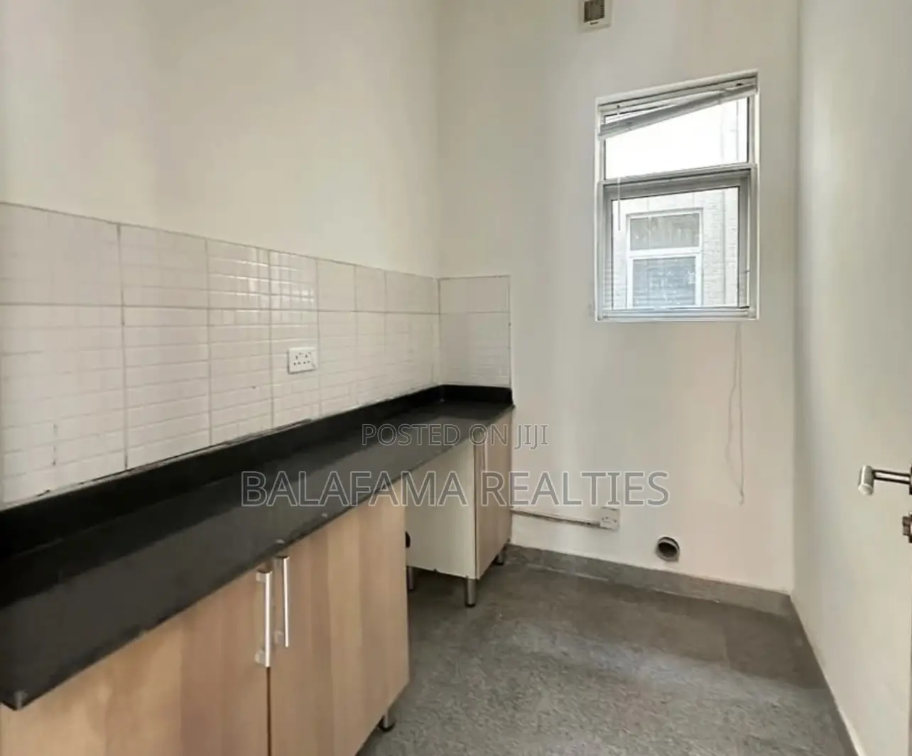 3bdrm Apartment in Banana Island for sale
