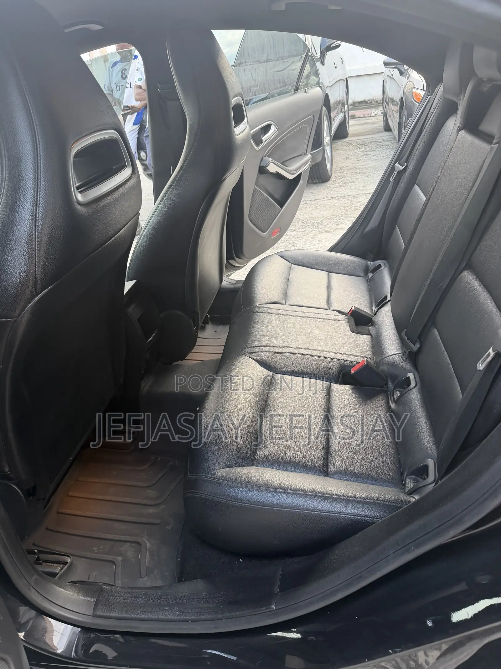 Mercedes-Benz CLA-Class CLA 250 4MATIC Sedan 2014 Black