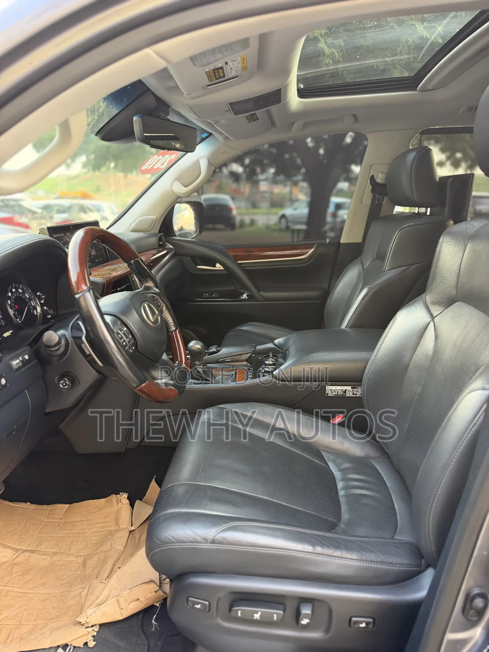 Lexus LX 570 AWD 2019 Gray