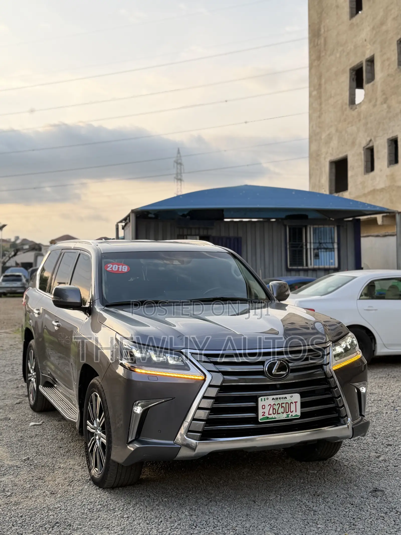 Lexus LX 570 AWD 2019 Gray