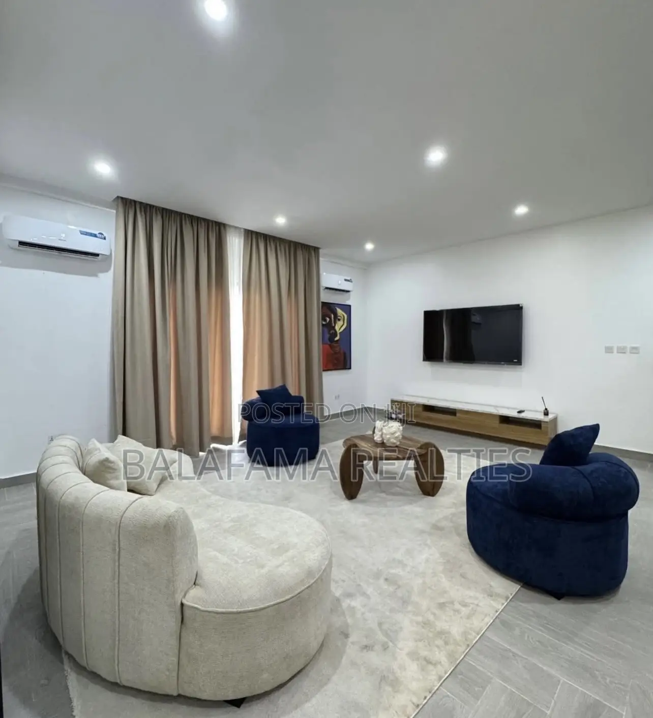 3bdrm Apartment in Ikate for sale
