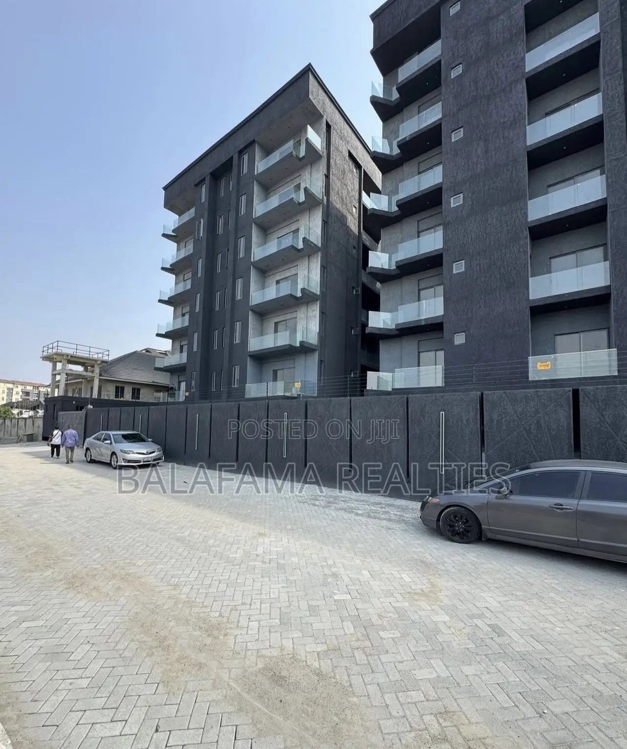 3bdrm Apartment in Ikate for sale