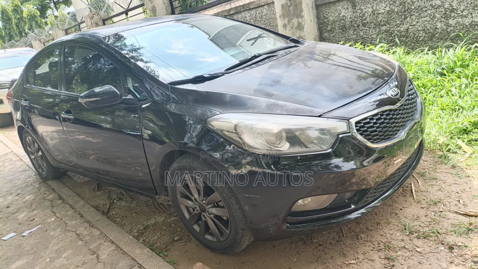 Kia Cerato 2015 Black