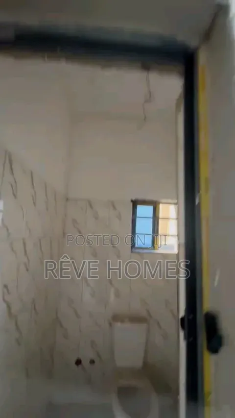 Furnished 2bdrm Duplex in Soluyi for rent