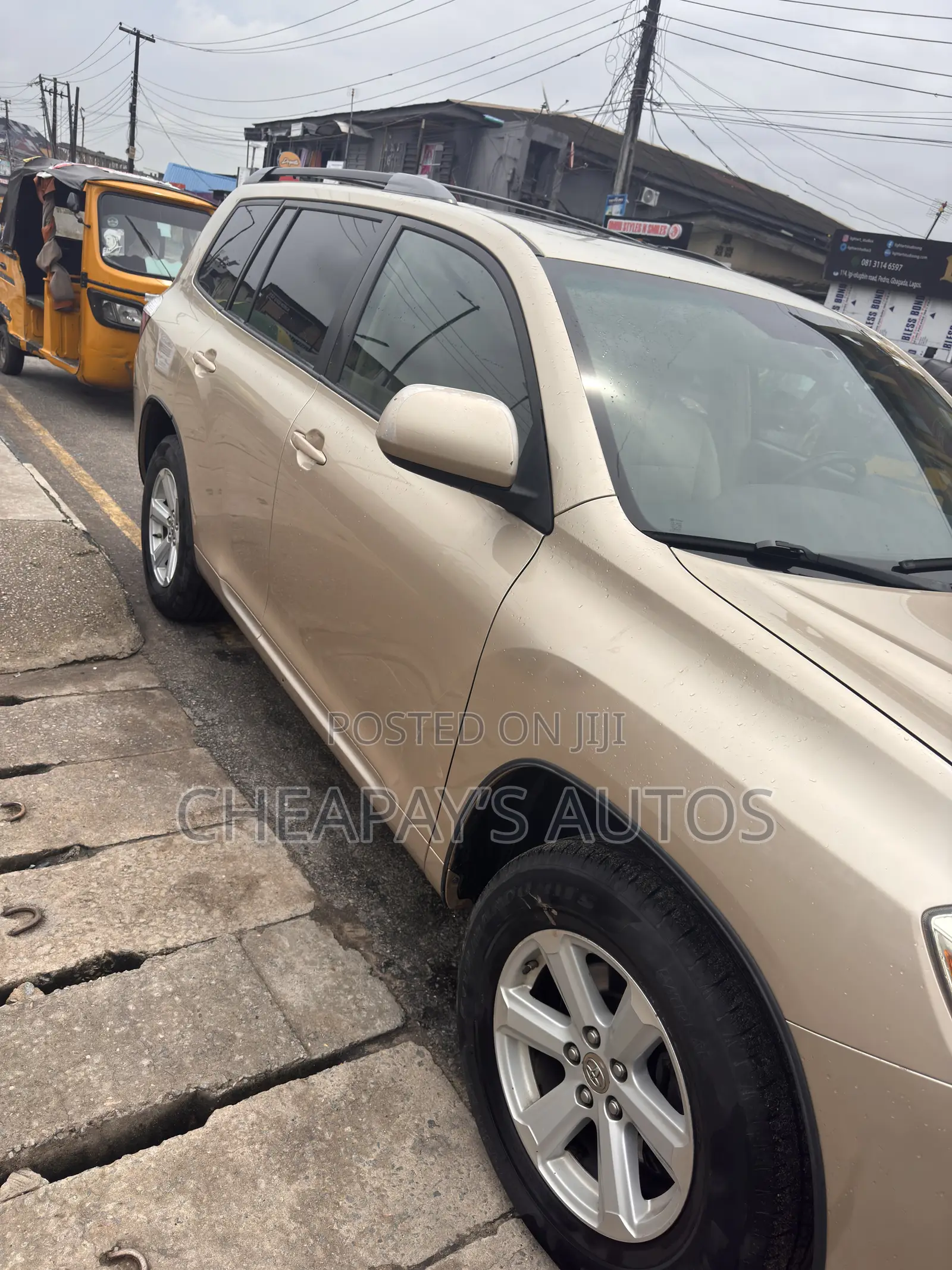 Toyota Highlander Sport 2010 Gold