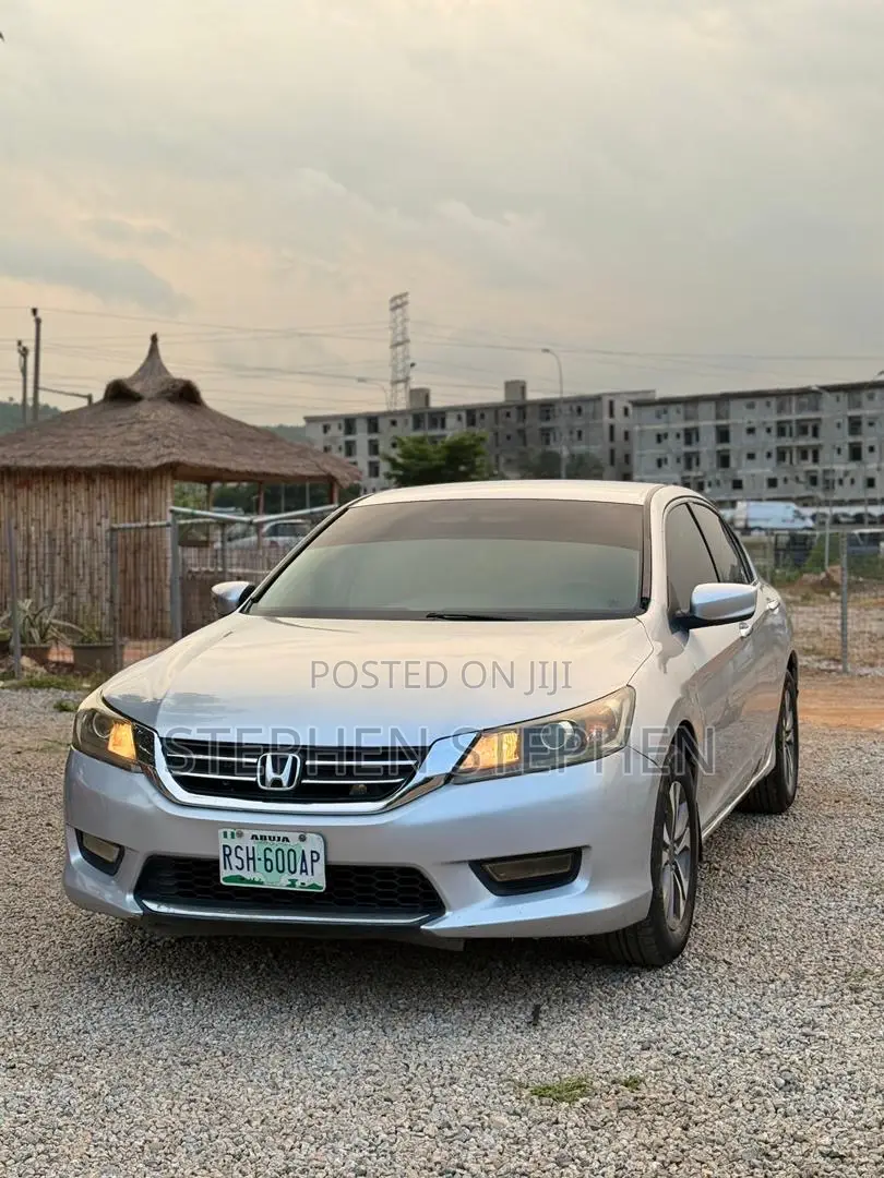 Honda Accord EX-L 4dr Sedan FWD (2.4L 4cyl 2A) 2013 Silver