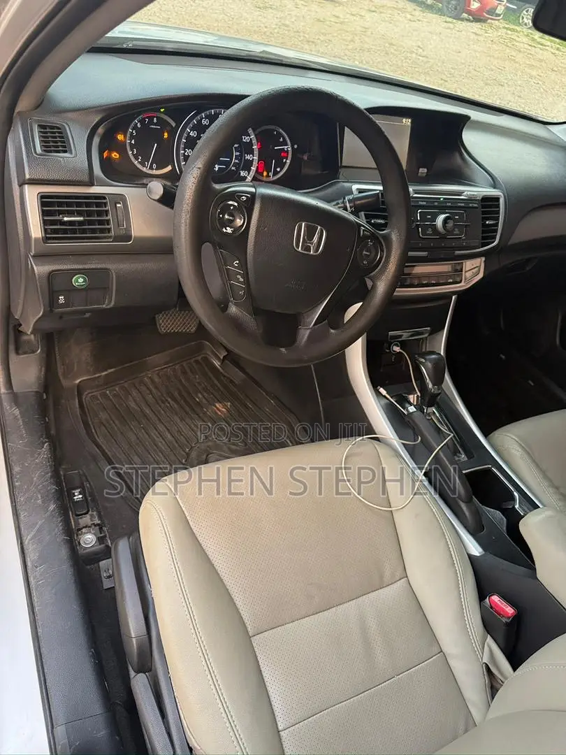 Honda Accord EX-L 4dr Sedan FWD (2.4L 4cyl 2A) 2013 Silver