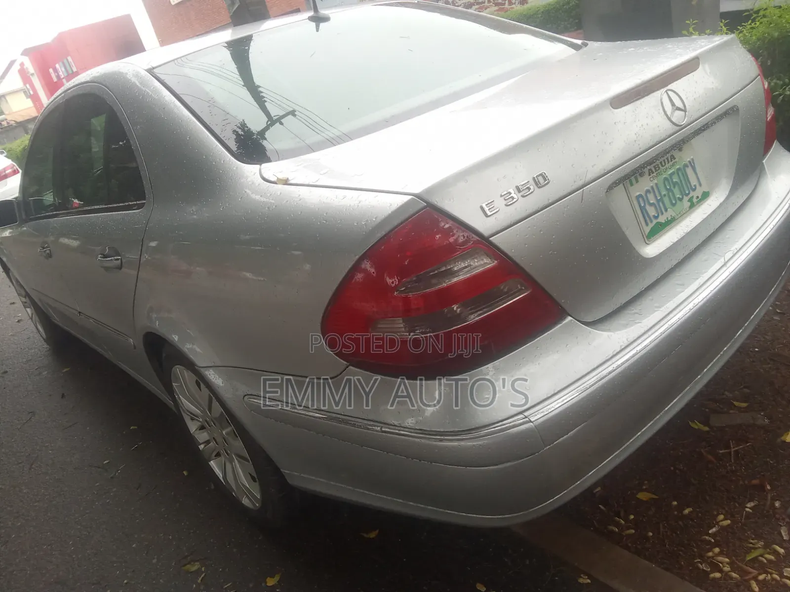 Mercedes-Benz E350 2005 Silver