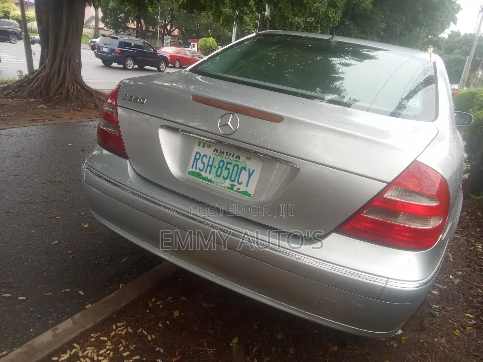 Mercedes-Benz E350 2005 Silver