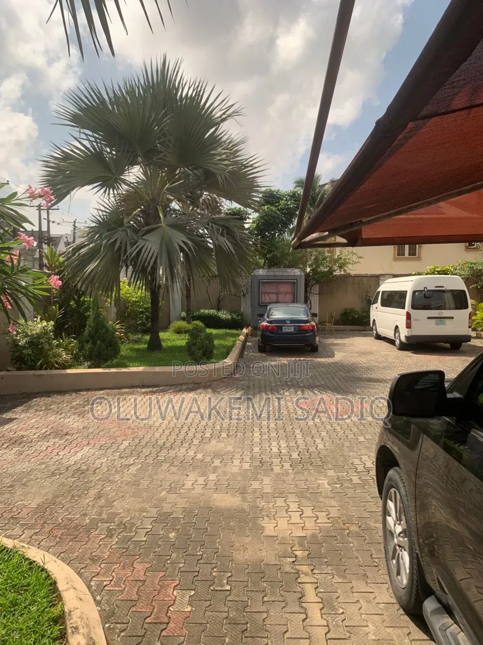 Furnished 5bdrm House in Parkview Estate for rent