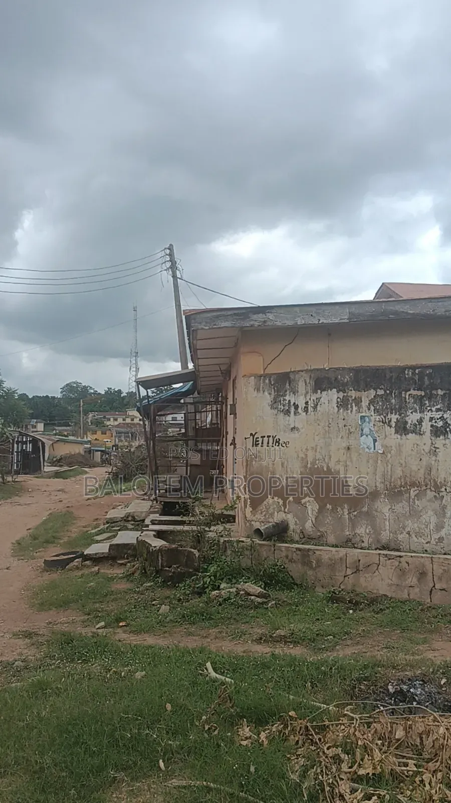 Furnished 18bdrm Block of Flats in Balofem Properties &, Abeokuta South