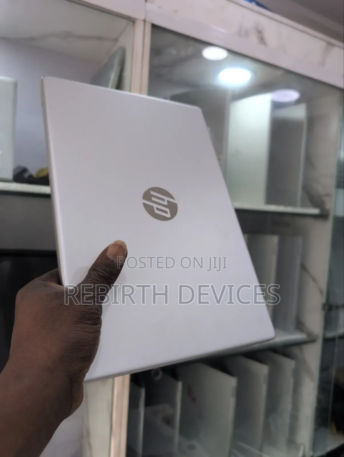 New Laptop HP 14S 8GB Intel Core i5 SSD 256GB