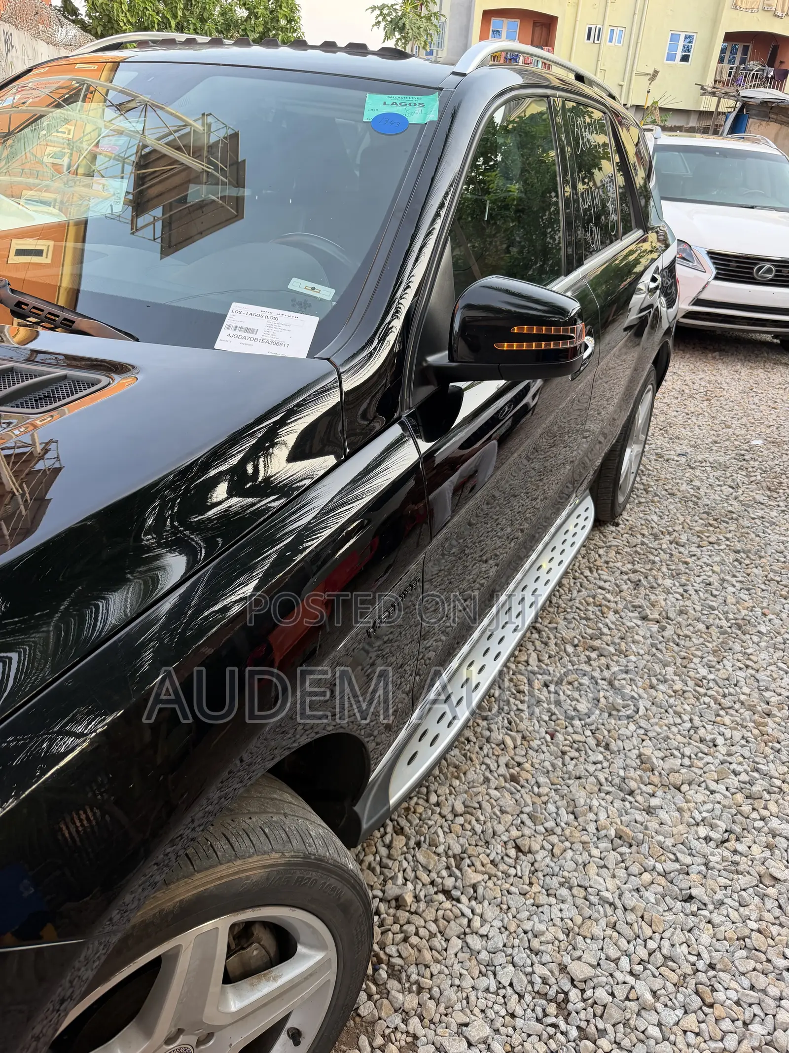 Mercedes-Benz M Class ML550 4MATIC 4dr SUV AWD (4.7L 8cyl Turbo 7A)