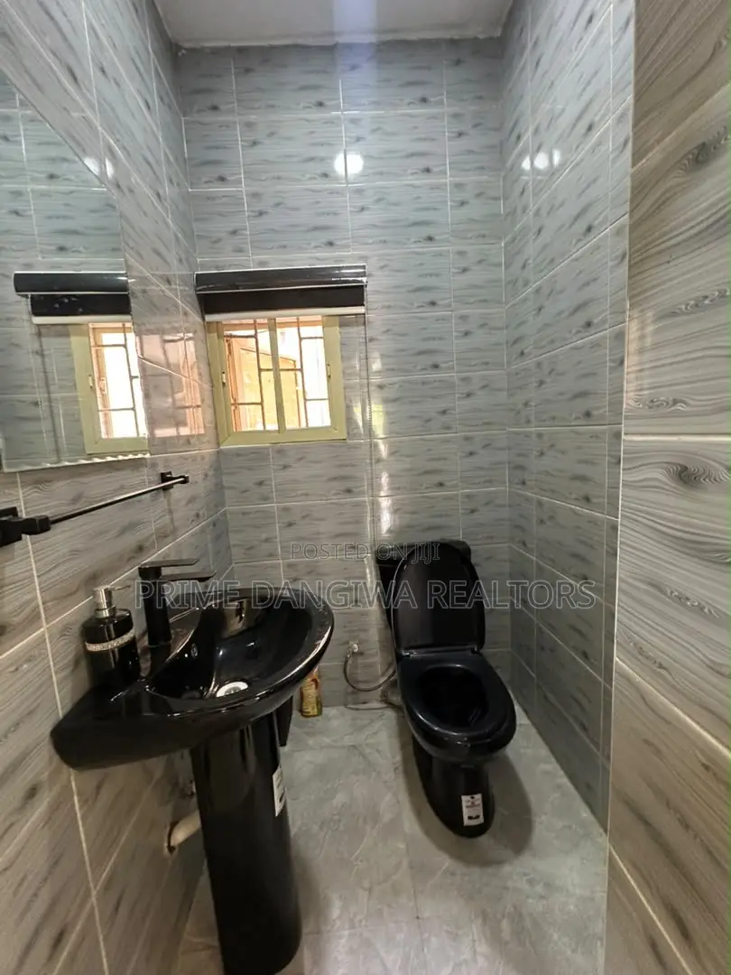 2bdrm Block of Flats in Maitama for rent