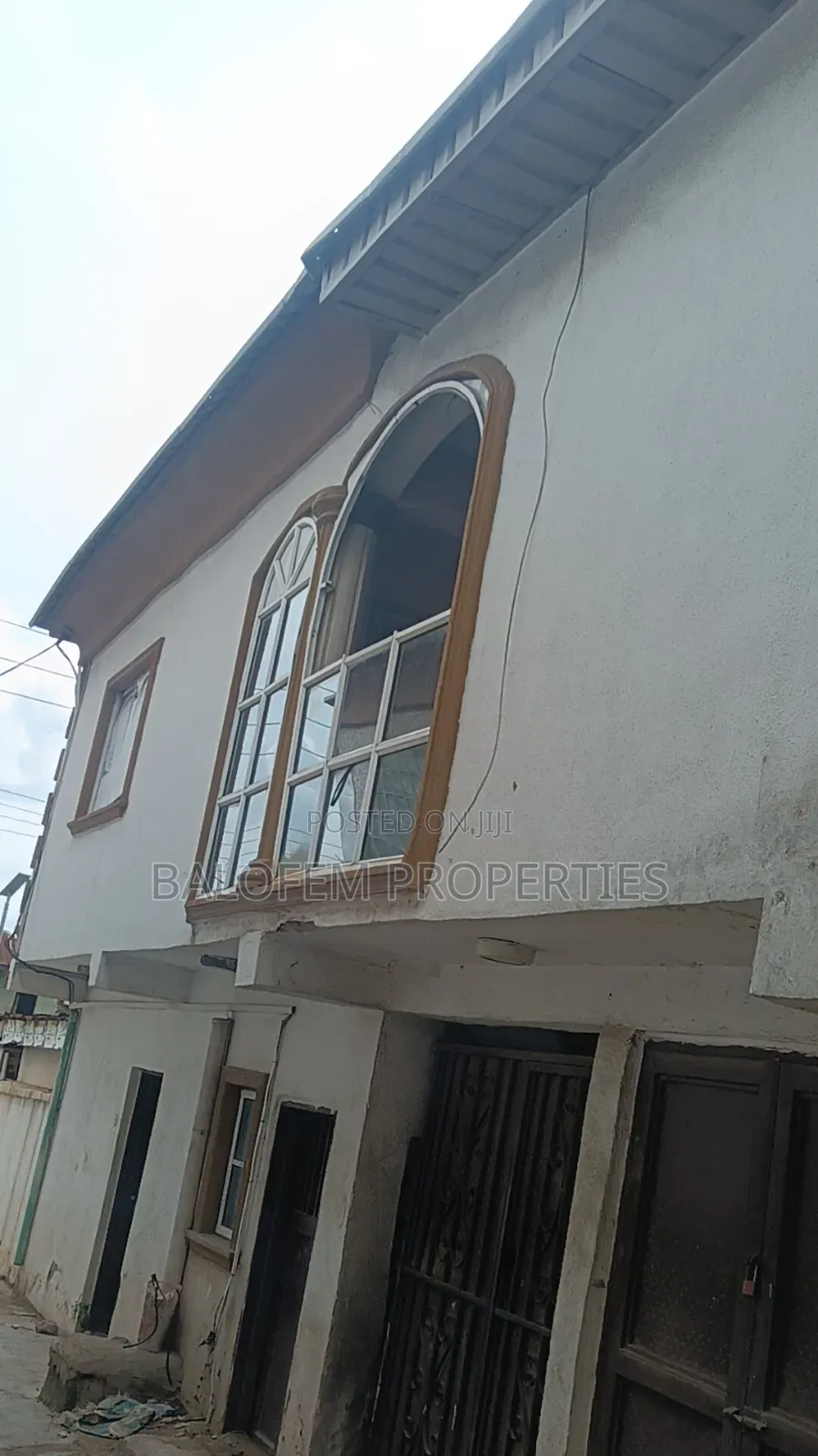Furnished 6bdrm Block of Flats in Balofem Properties &, Abeokuta South