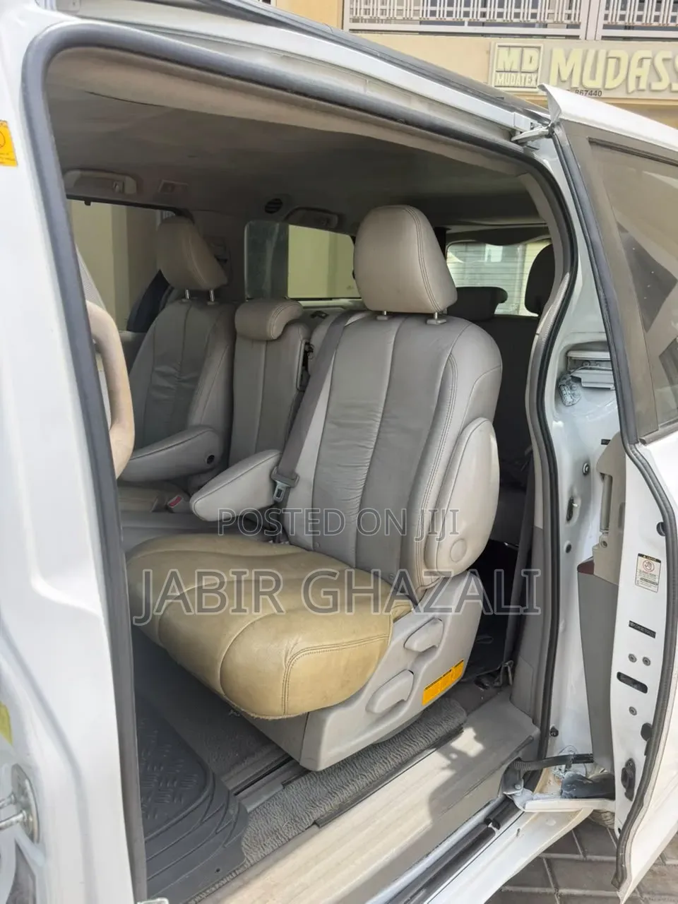 Toyota Sienna 2013 White