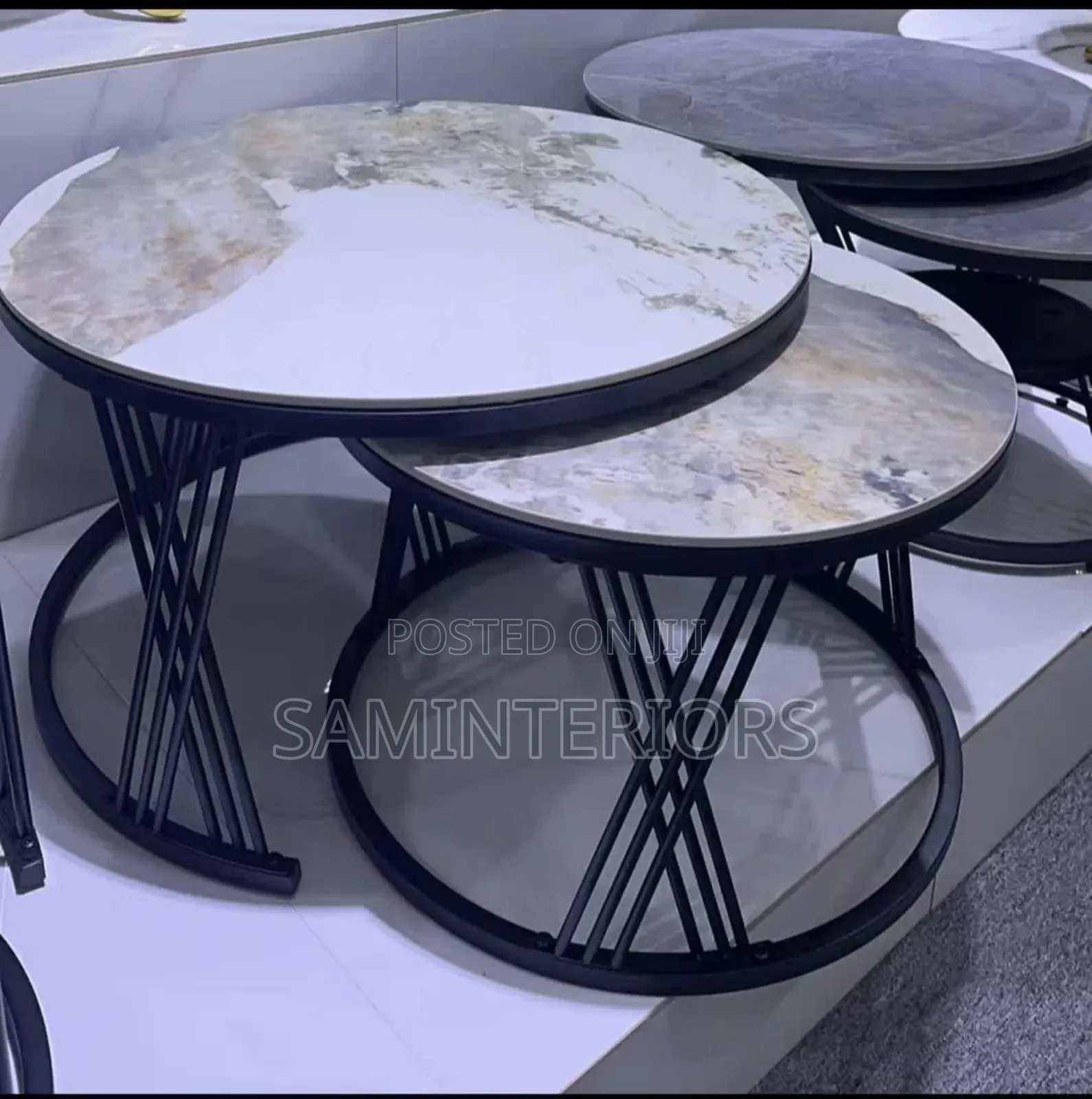 New Simple and Affordable 2in1 Center Table