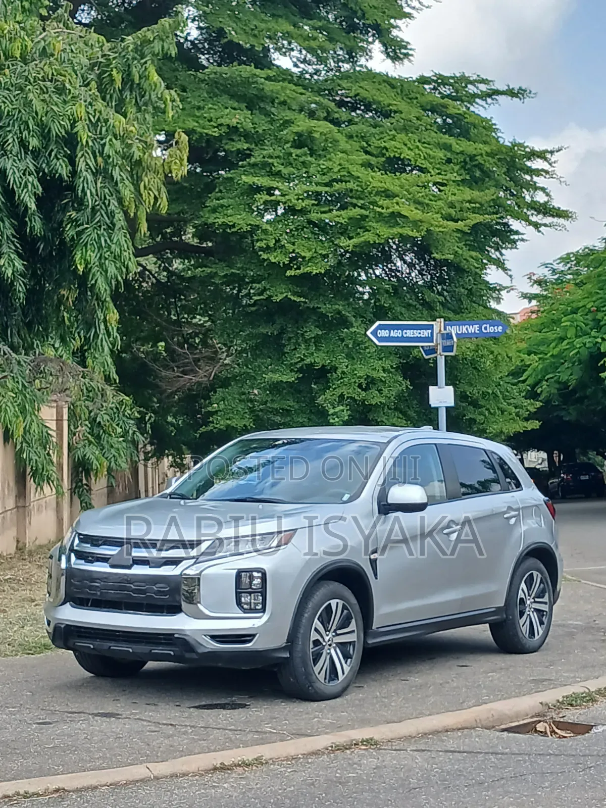 Mitsubishi Outlander 2025 Silver