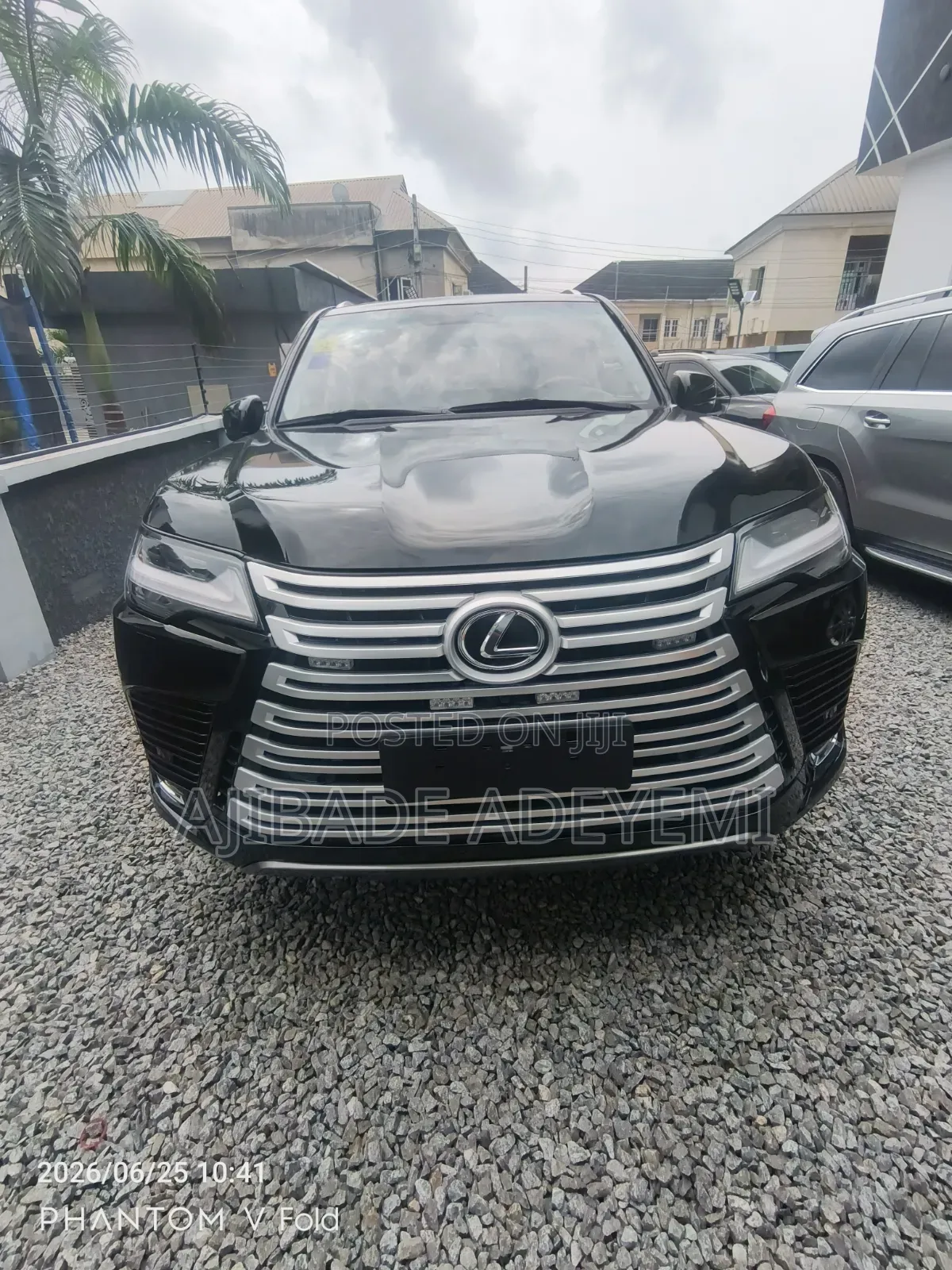 Lexus LX 570 AWD 2014 Black