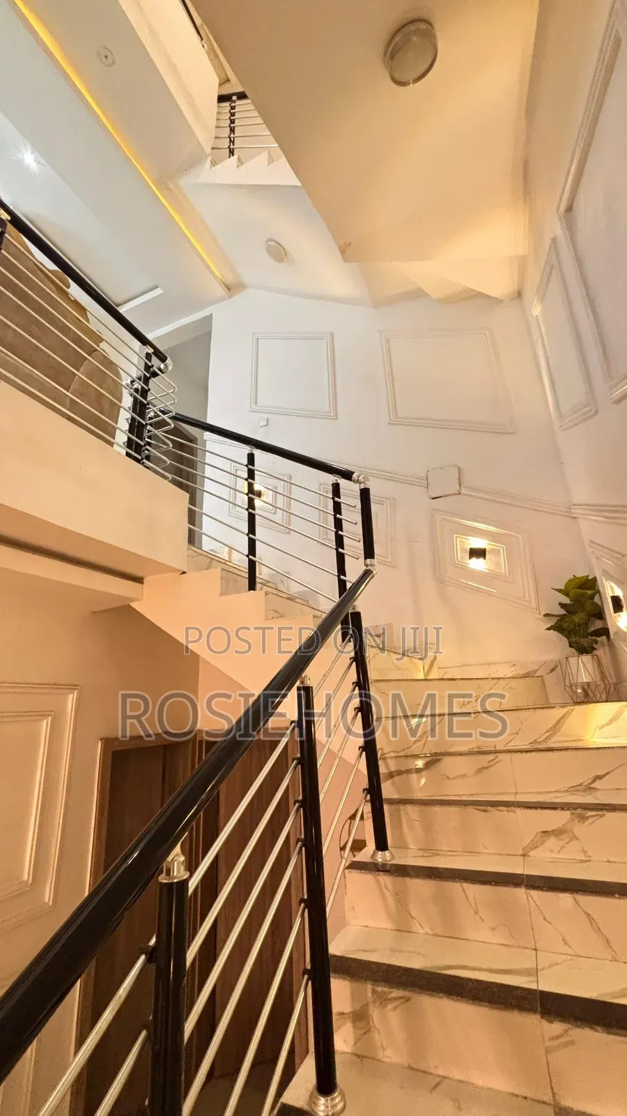 Furnished 5bdrm Duplex in Chevron for rent