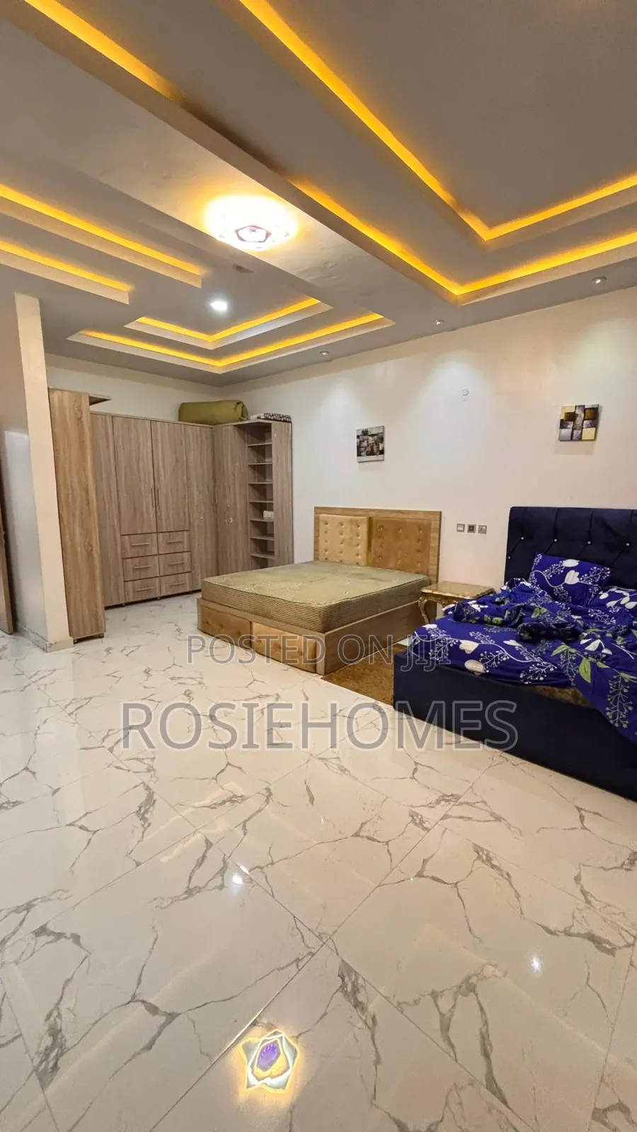 Furnished 5bdrm Duplex in Chevron for rent