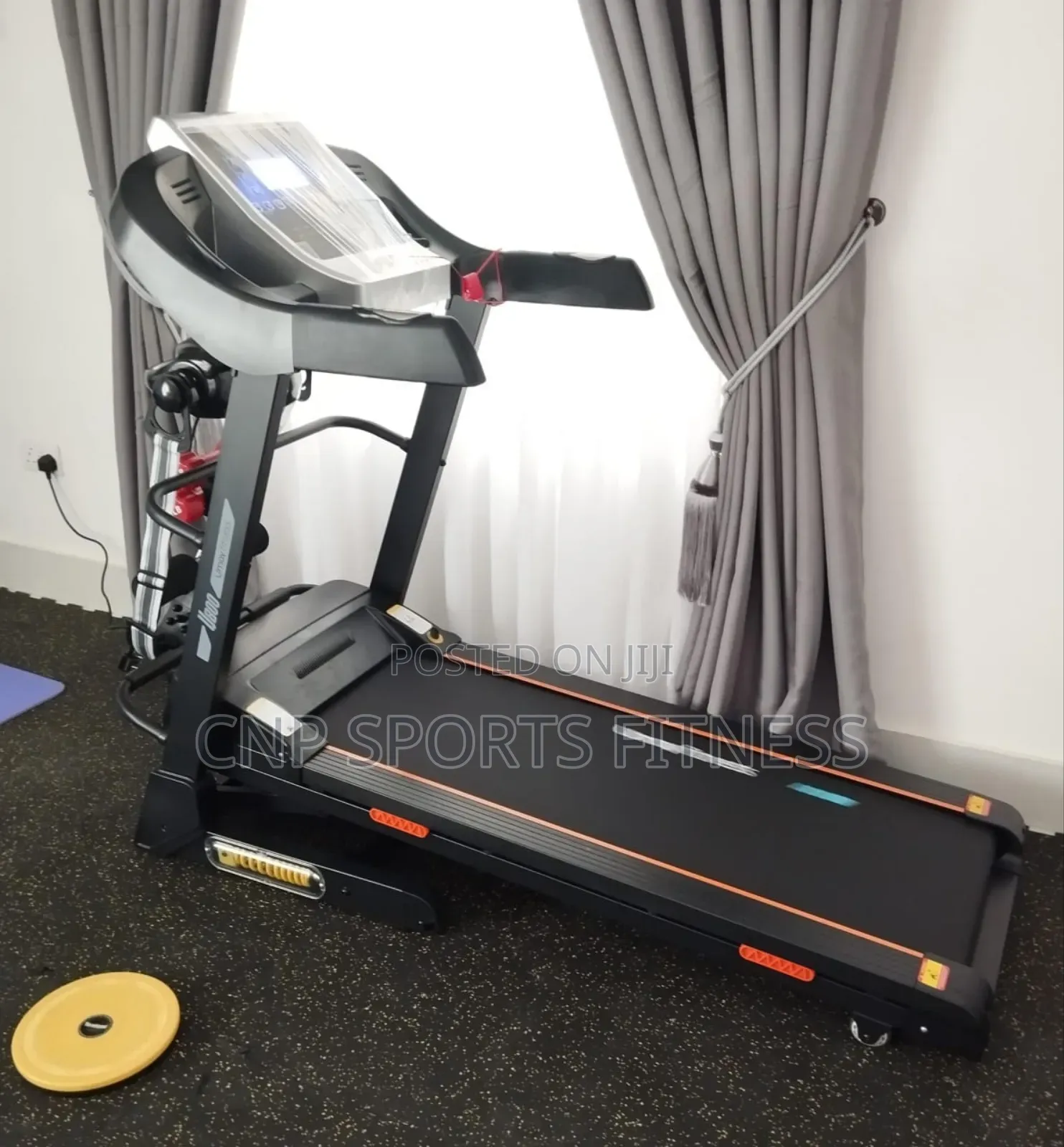 Treadmill With Massager Auto Incline Dumbbell Twister Umay