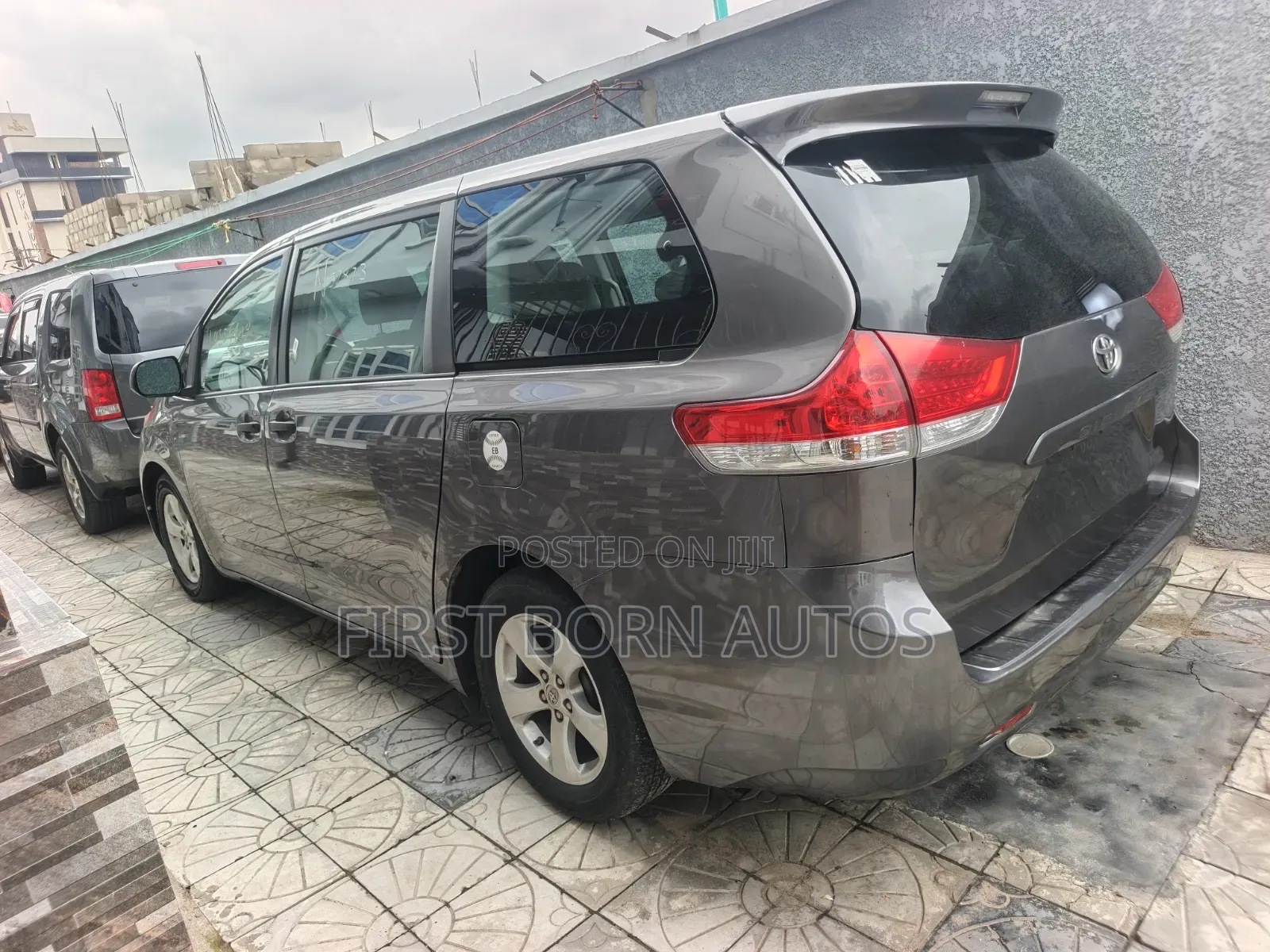 Toyota Sienna 2014 Gray