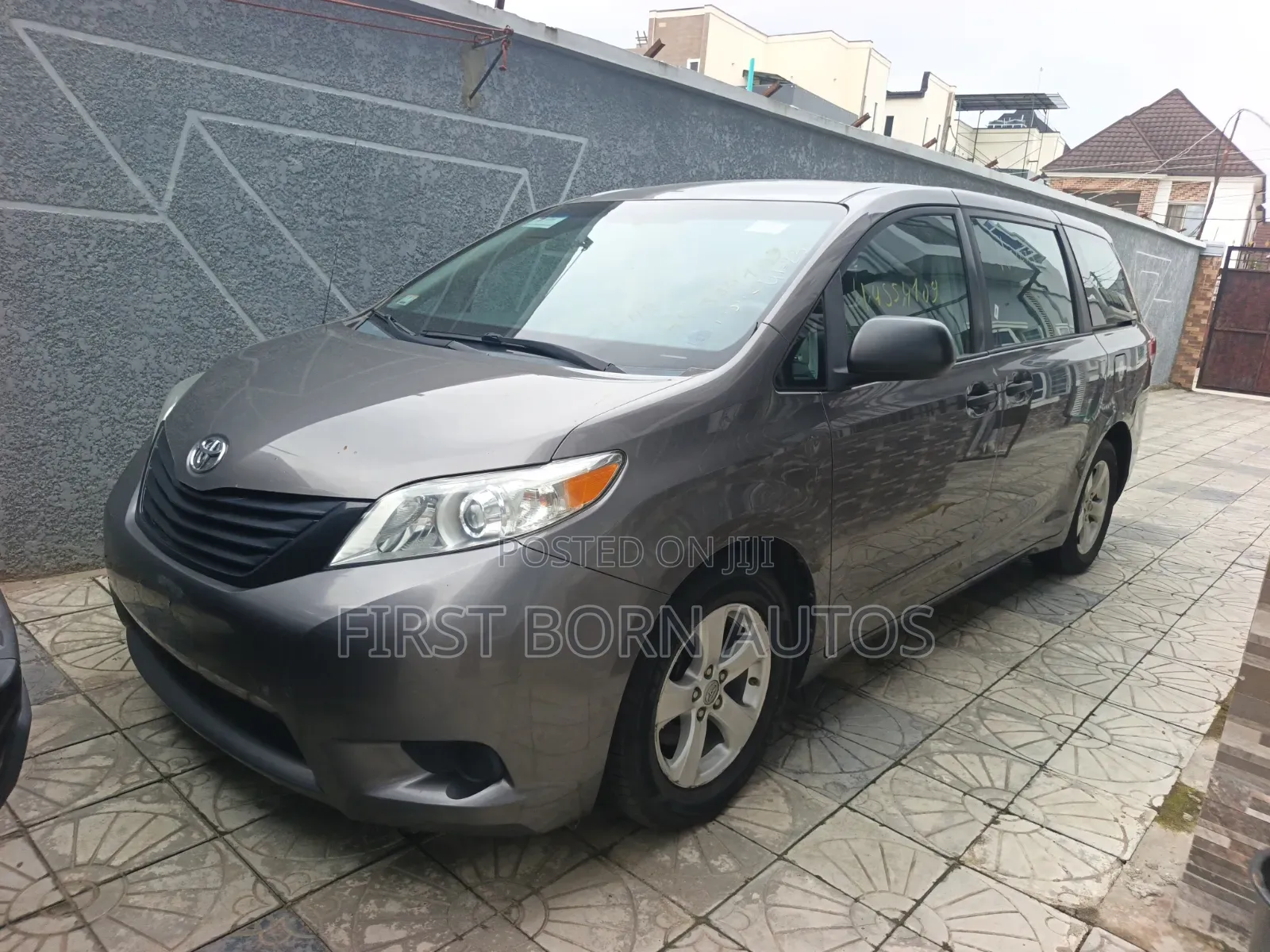 Toyota Sienna 2014 Gray
