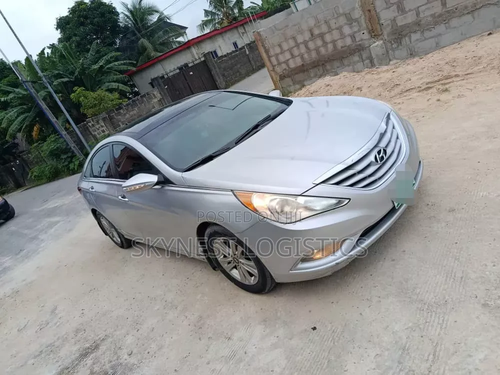 Hyundai Sonata 2012 Gray