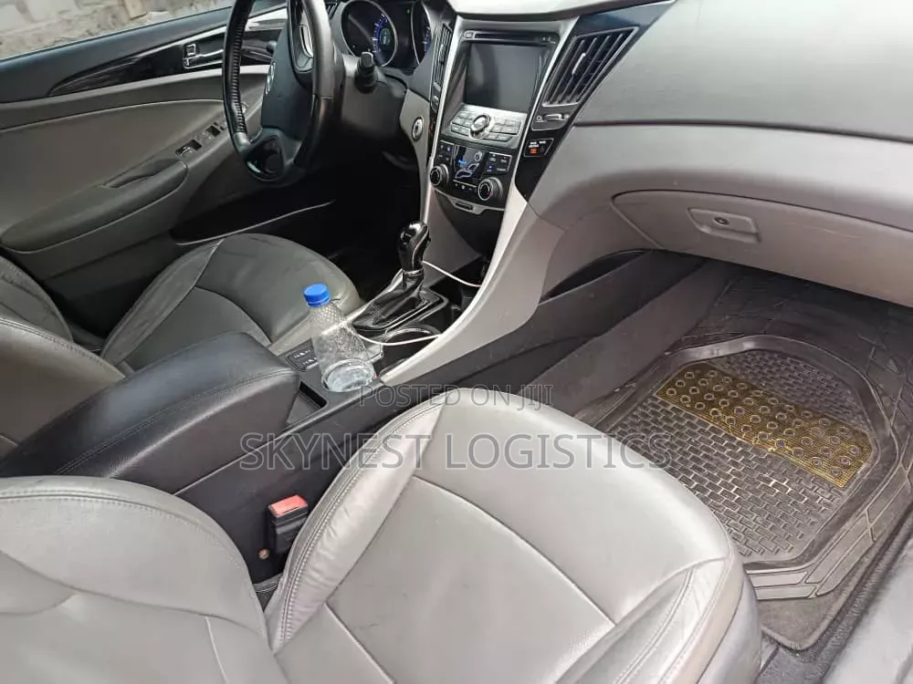 Hyundai Sonata 2012 Gray