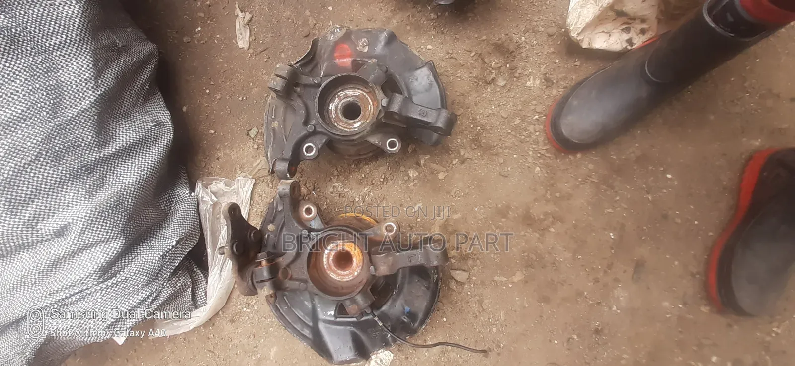 Front Hub Hyundai Sonata 2012 Model