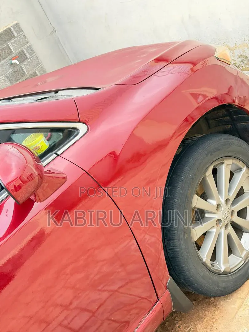 Toyota Venza 2010 Red