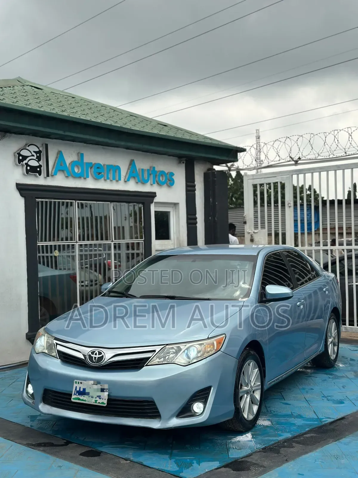 Toyota Camry 2013 Blue