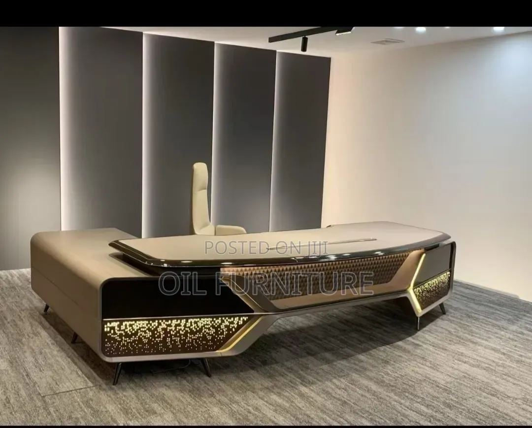 3.2 Meter Executive Office Desk With Led Lights – Premium Quality