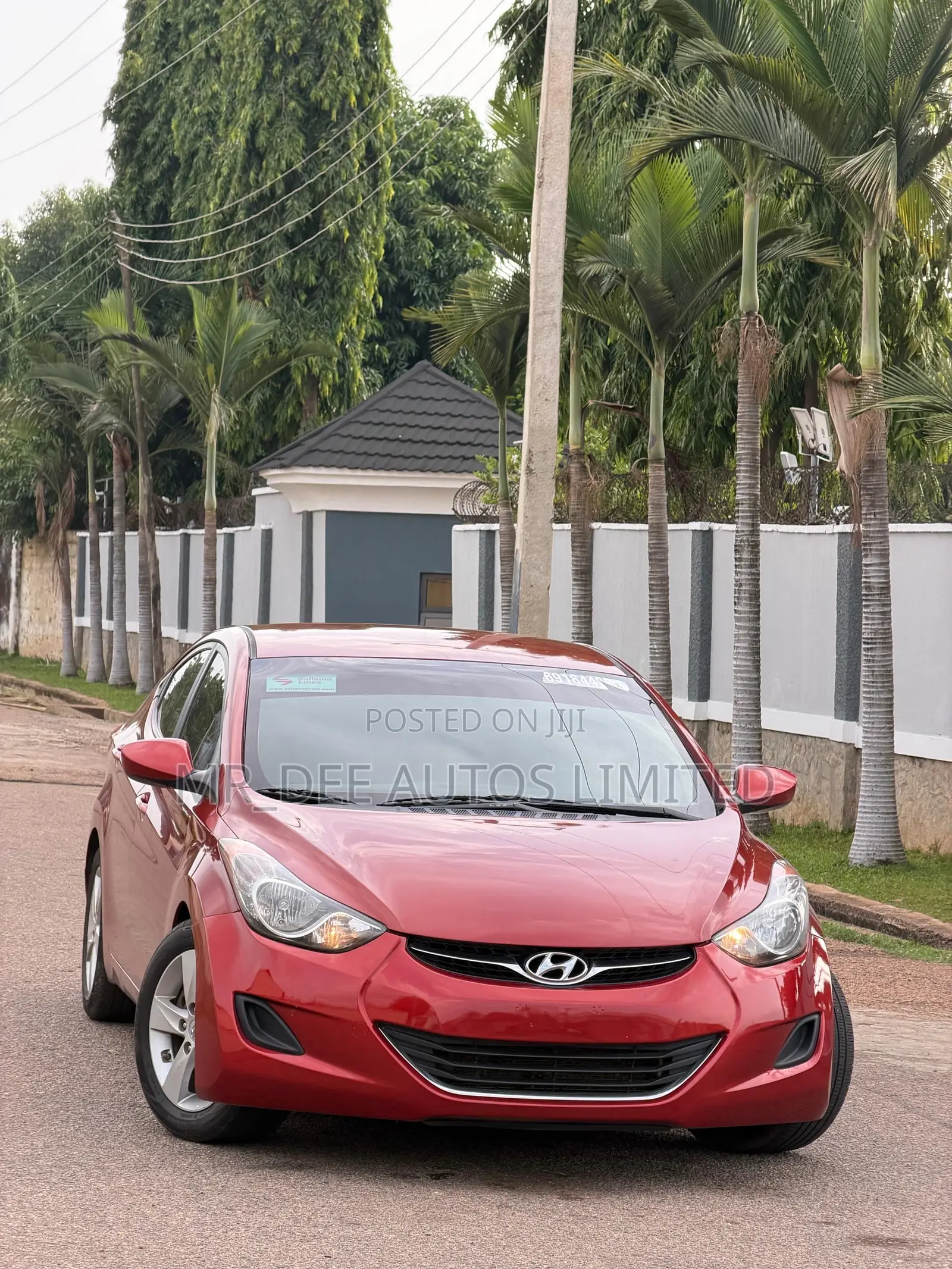 Hyundai Elantra 2011 Maroon