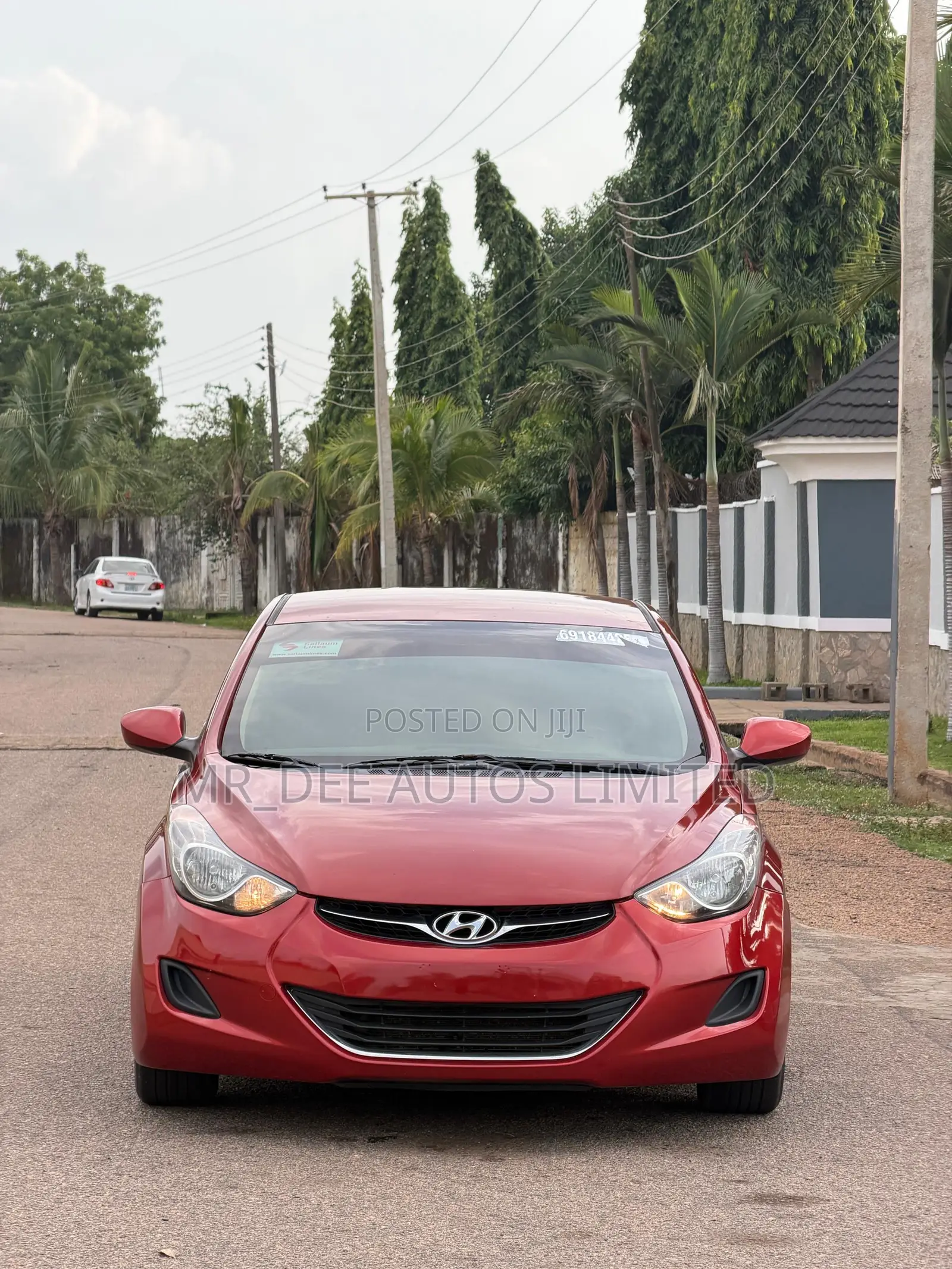Hyundai Elantra 2011 Maroon