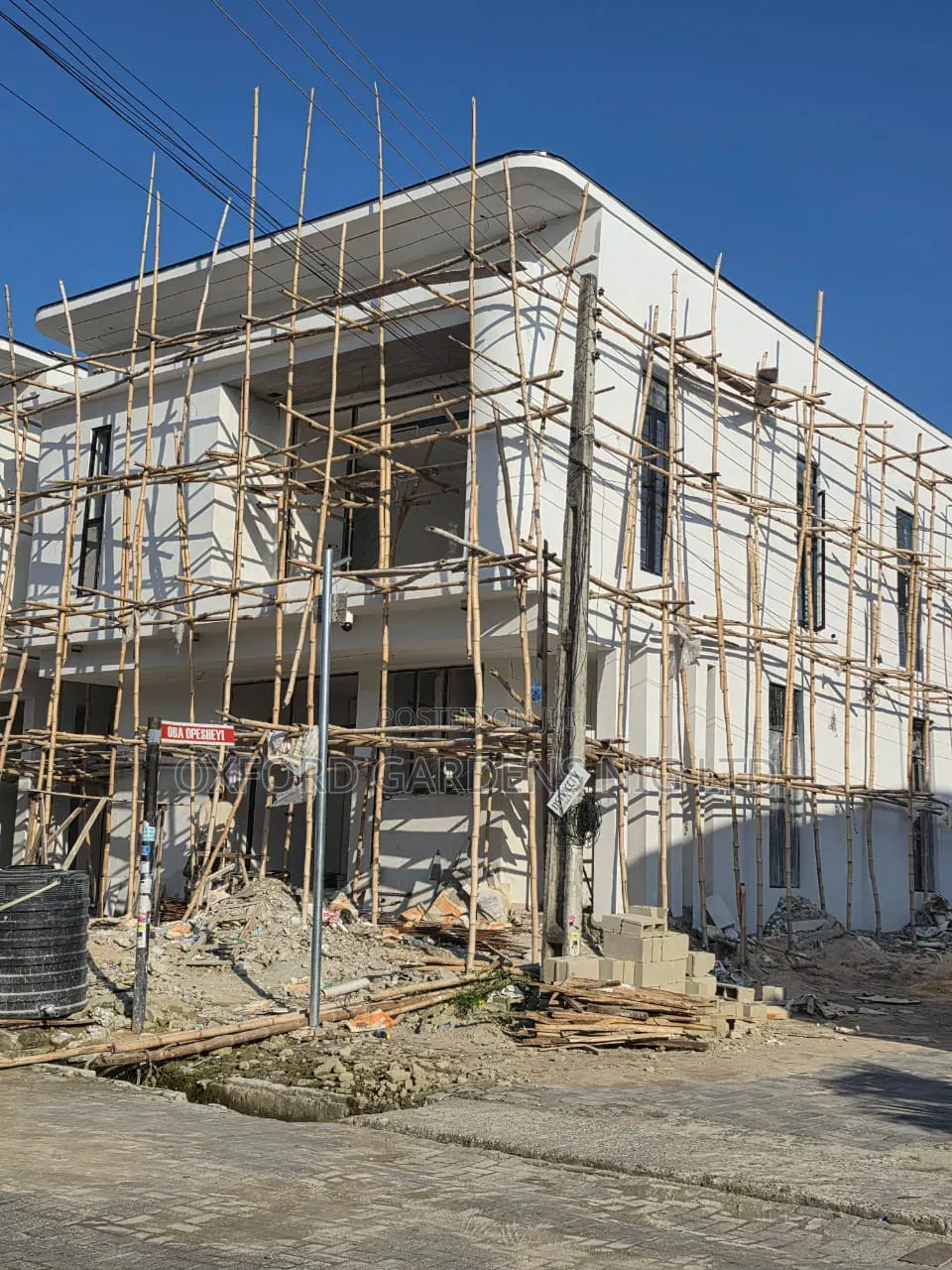 4bdrm Duplex in Royal Pine Estate, Chevron for sale