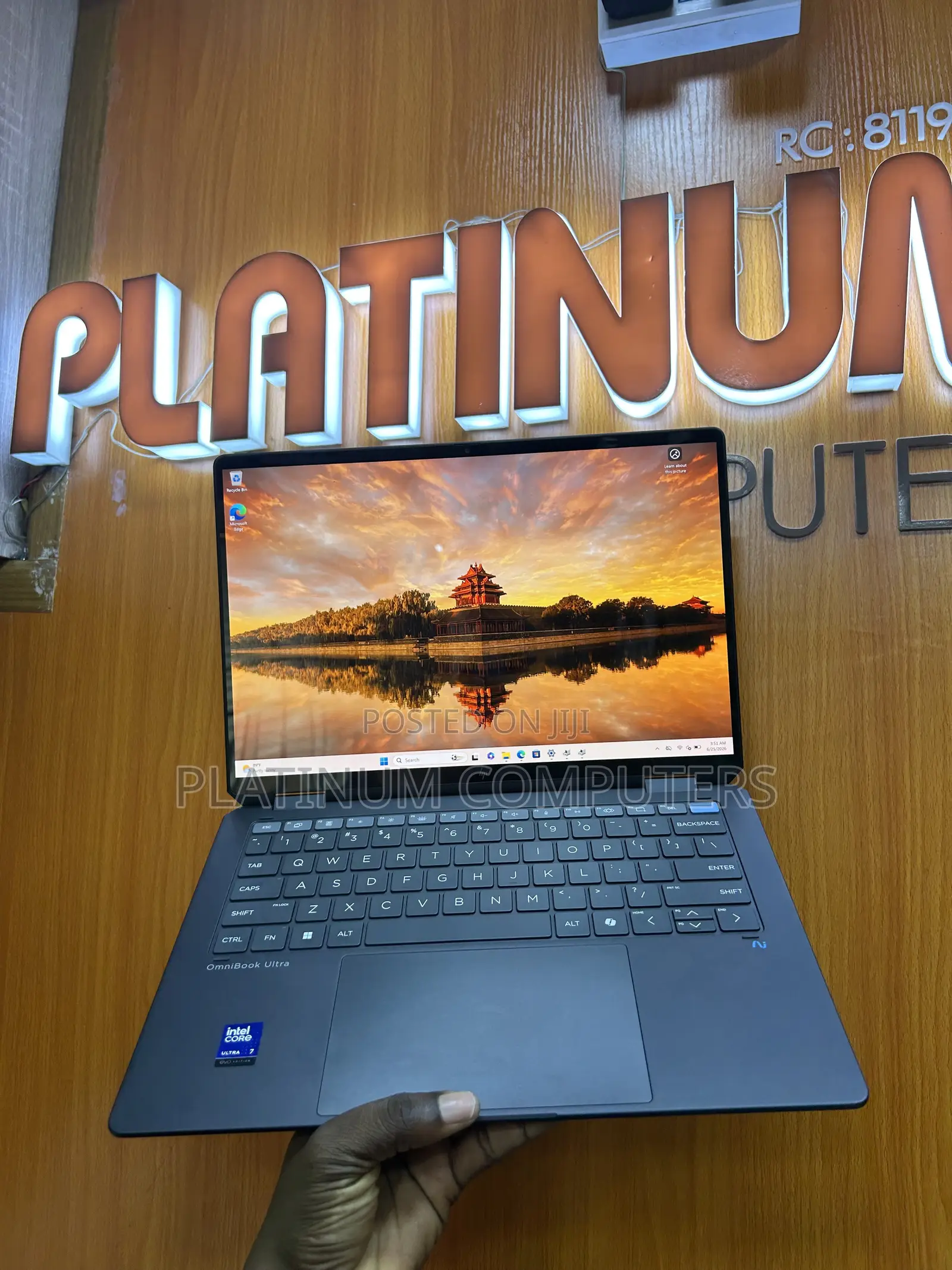 Laptop HP OmniBook Ultra Flip 14" 16GB Intel Core Ultra 7 SSD 512GB