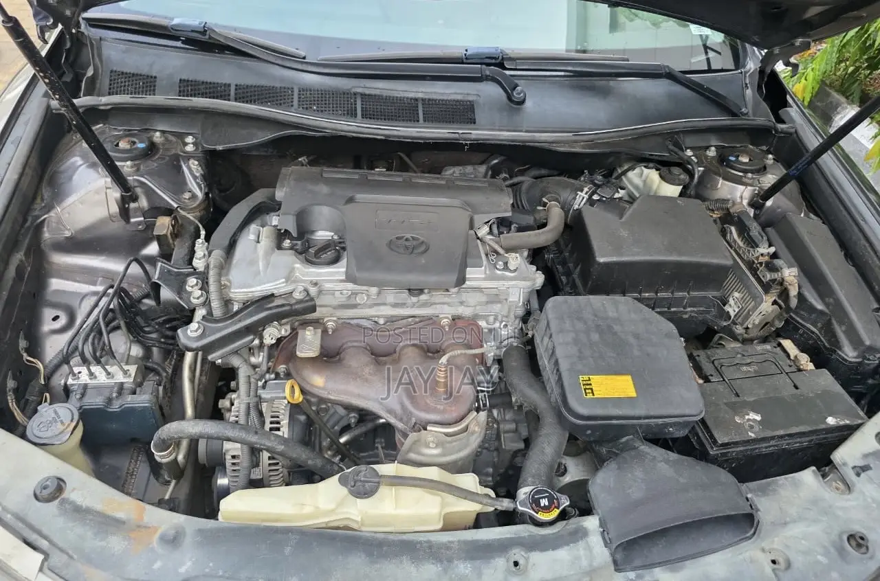 Toyota Camry 2014 Gray