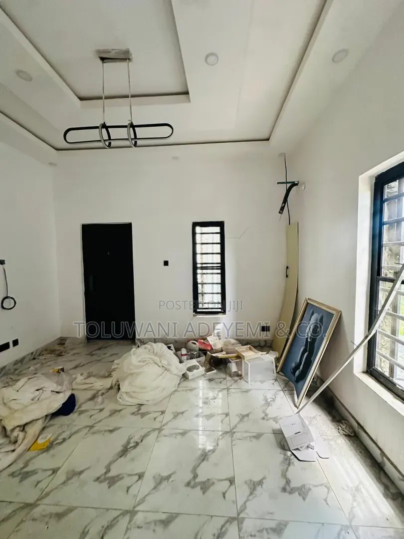 3bdrm Duplex in Beside Coastal Road, Ogombo for rent