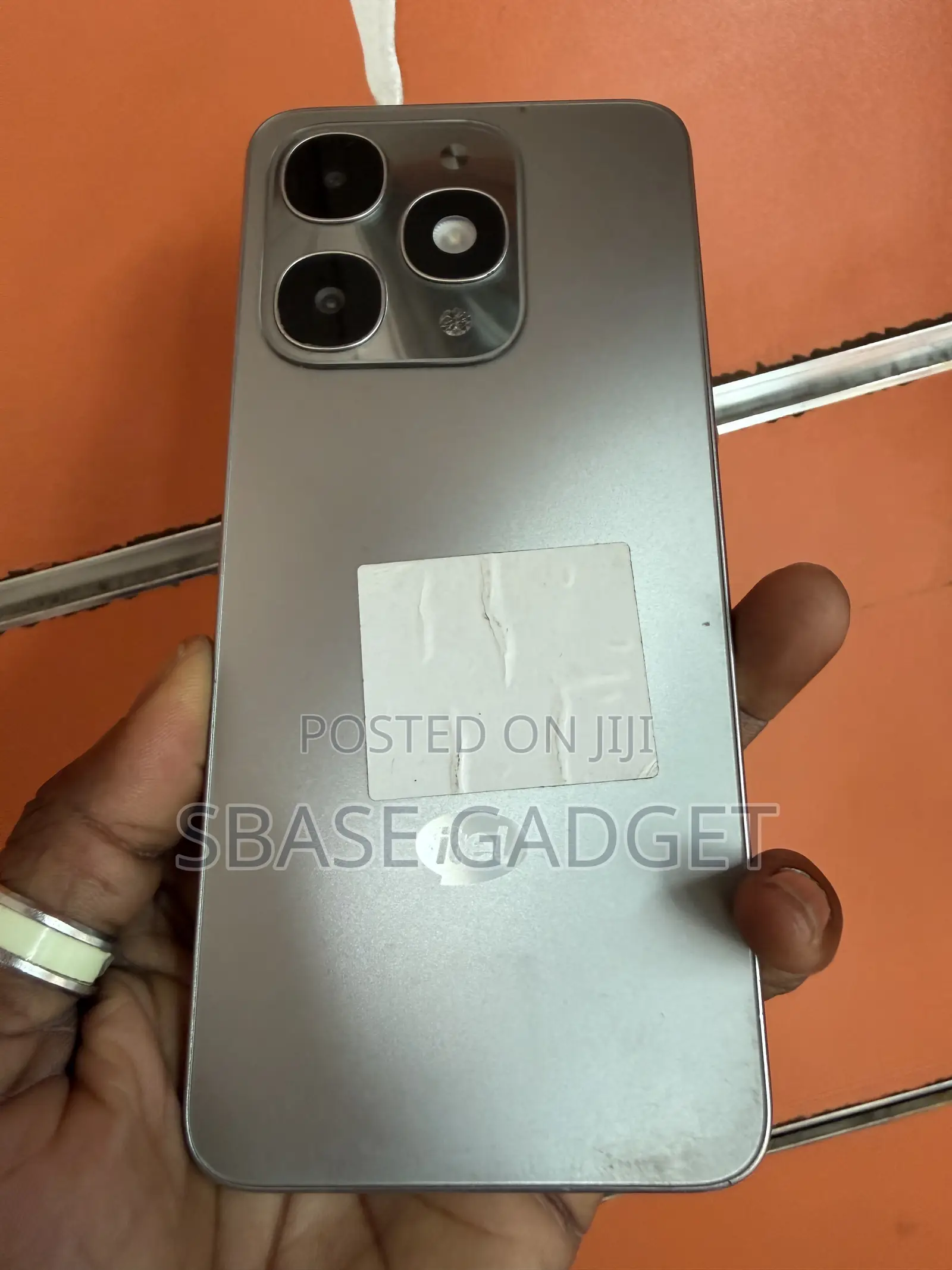 Itel A90 128 GB Gold