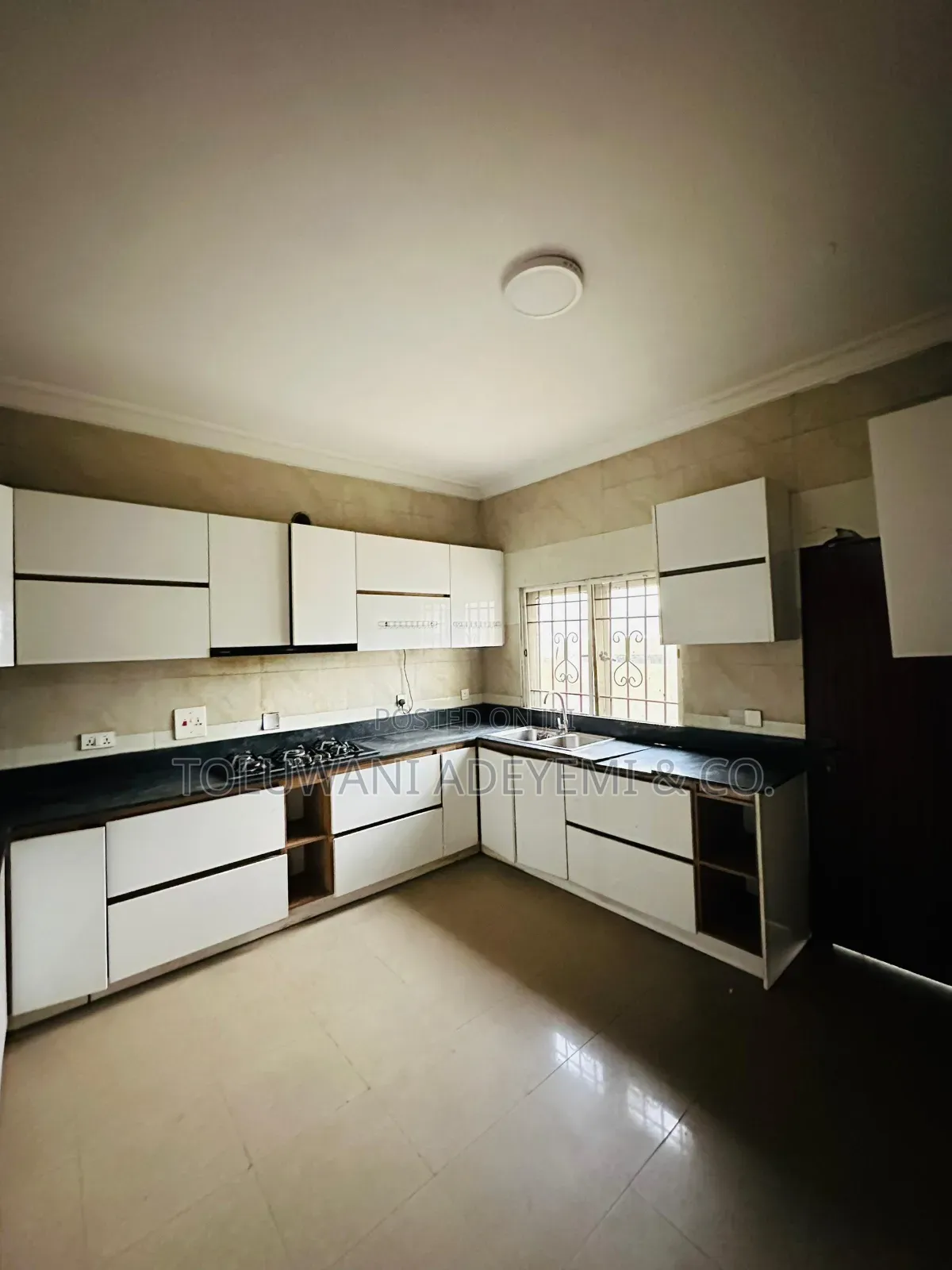 3bdrm Townhouse / Terrace for rent