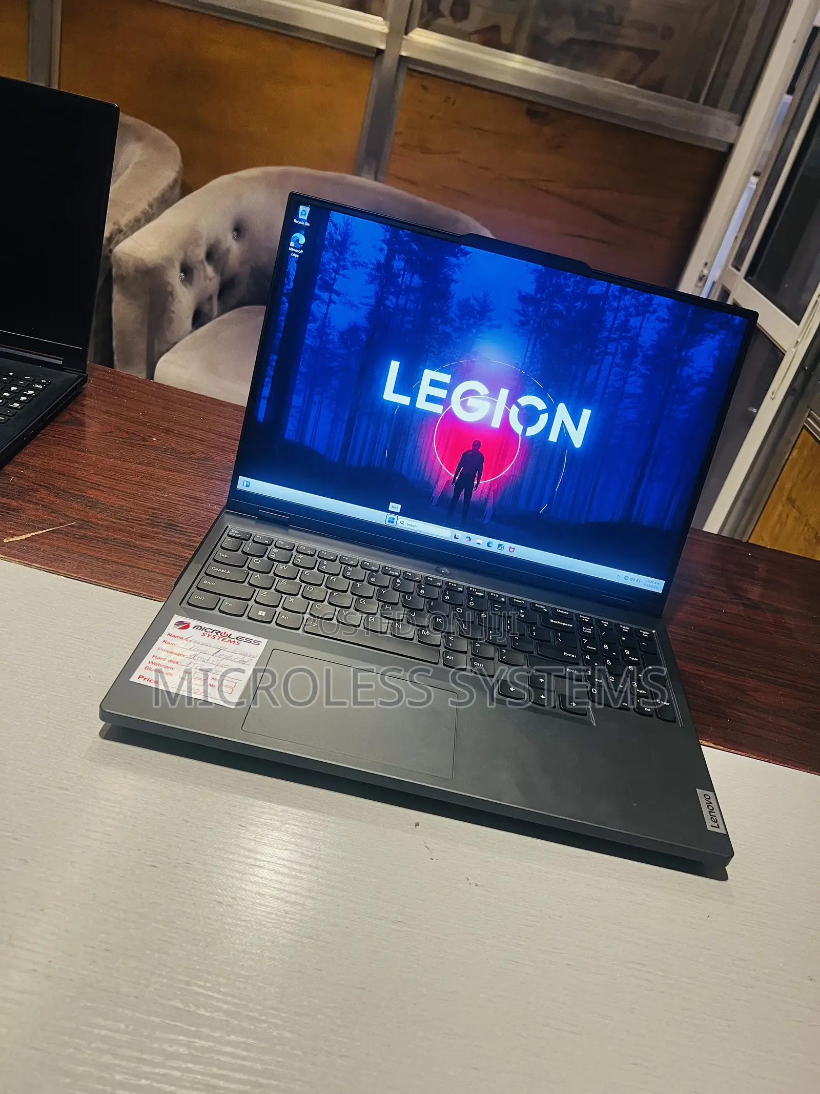 Laptop Lenovo Legion 5 16GB AMD Ryzen 7 SSD 1T