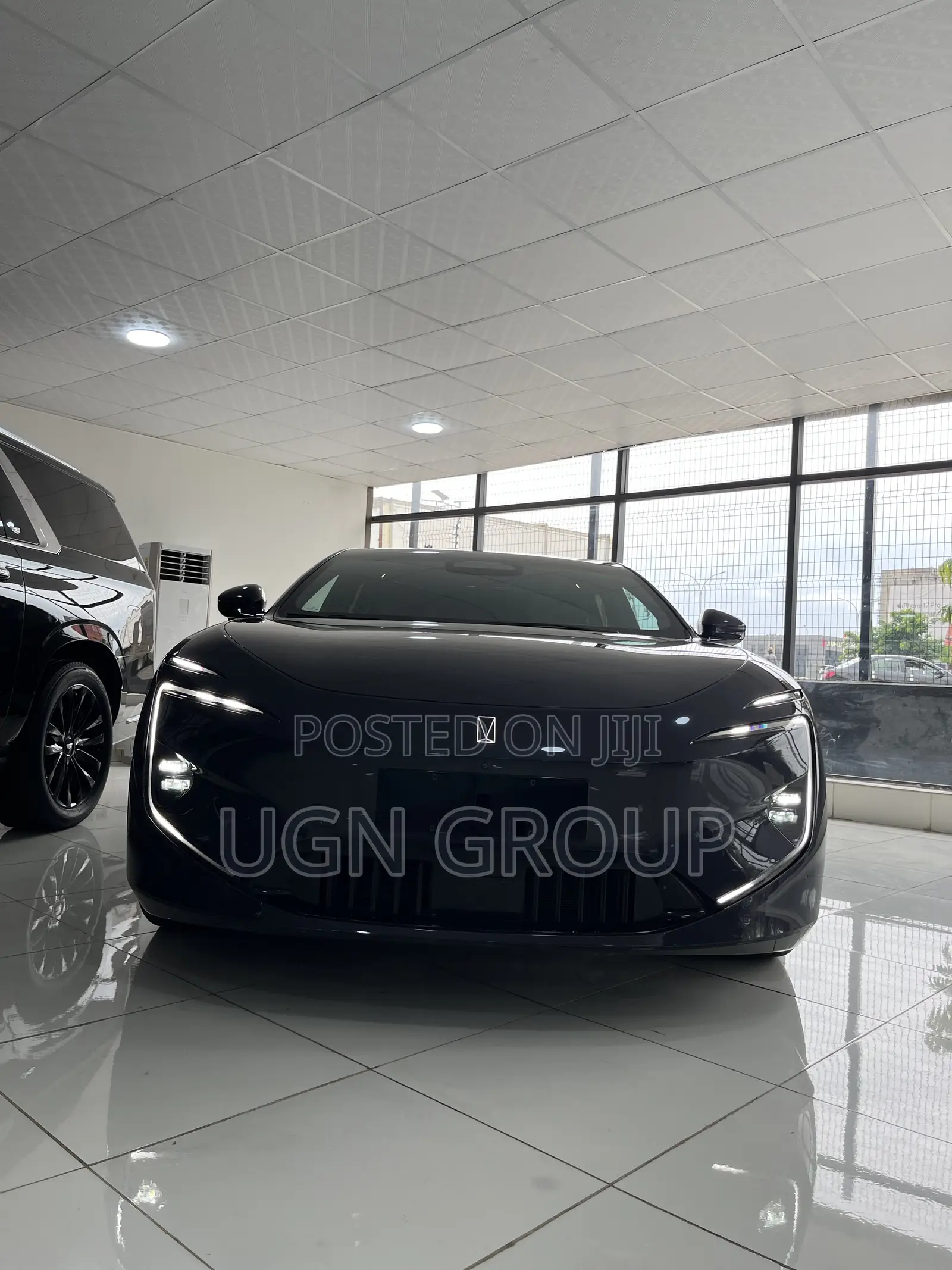New Avatr 12 578hp AWD 2024 Purple